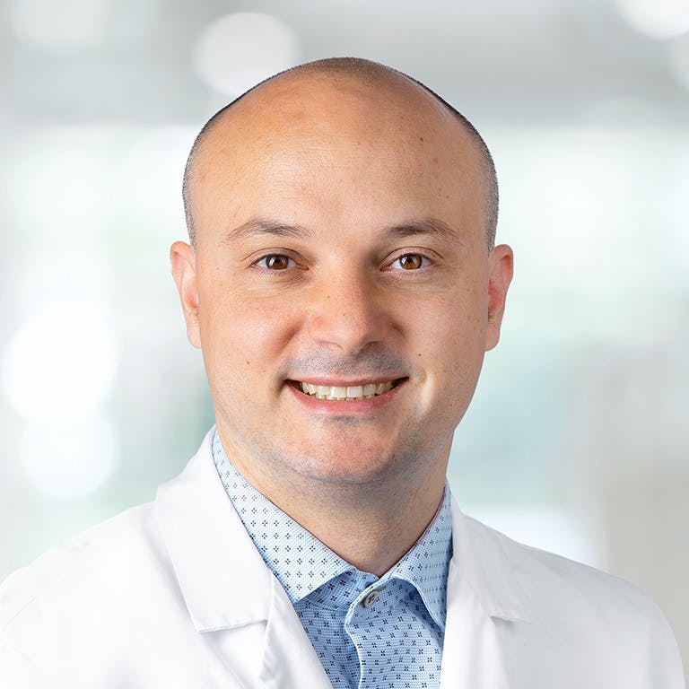 Portrait photo of Dr Sergej Staubli