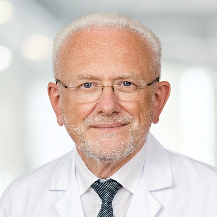 Portraitfoto von Dr. med. Eduard Vlajkovic