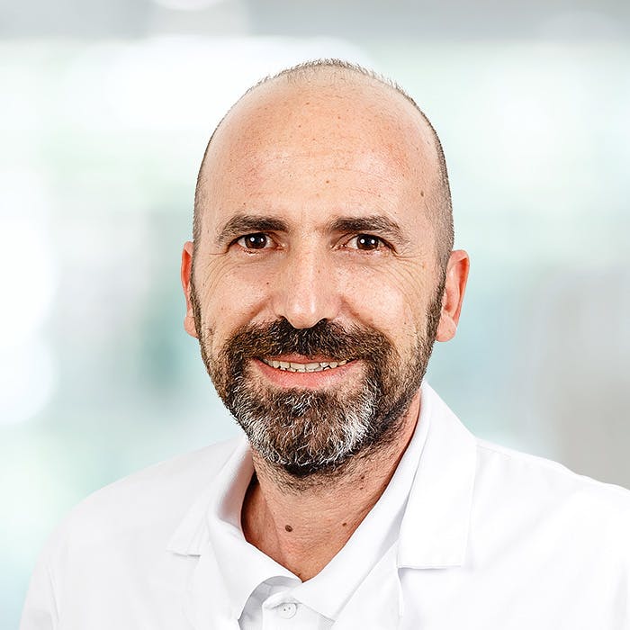 Portraitfoto von Dr. med. (GR) Markos Ioannou